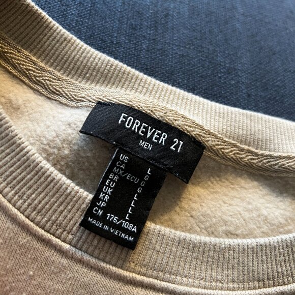 Forever21 // "Let it snow Somewhere Else" // Crewneck // Mens Large - Picture 3 of 5